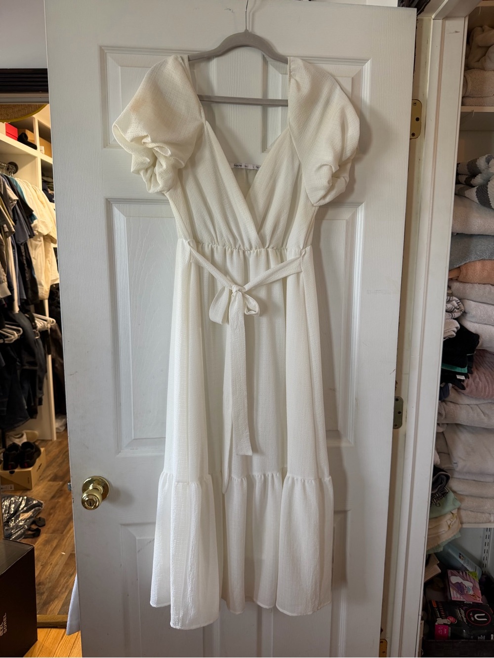 White Puff-Sleeve V-Neck Maxi Dress with Tie Waist